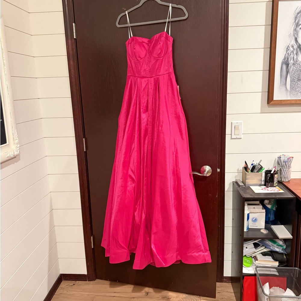 Elegant Strapless Pink Gown